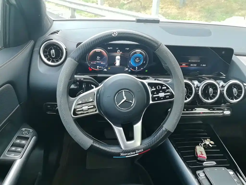 Mercedes-Benz GLA 2022