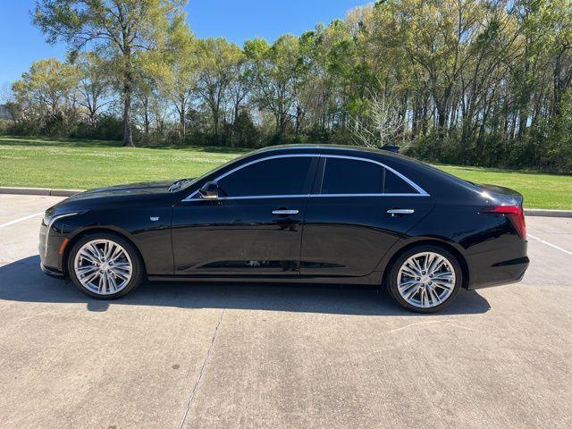 Cadillac CT4 2023