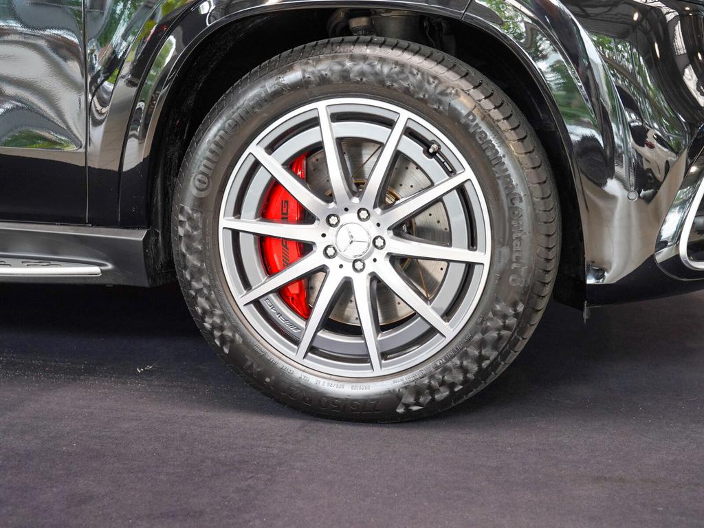 Mercedes-Benz GLS 63 2024