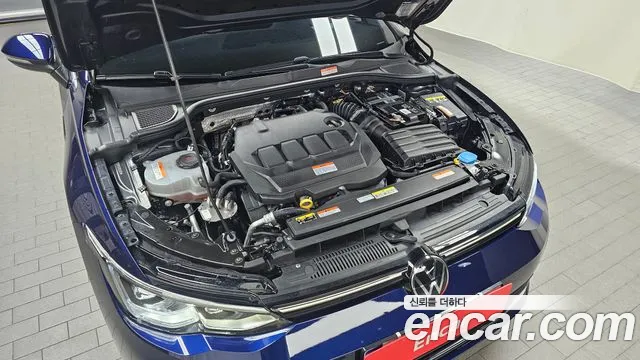 Volkswagen Golf 2023