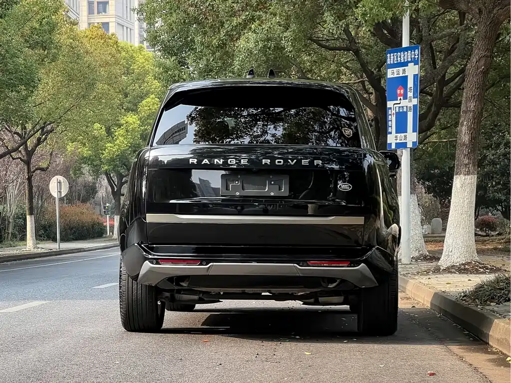 Land Rover Range Rover 2024