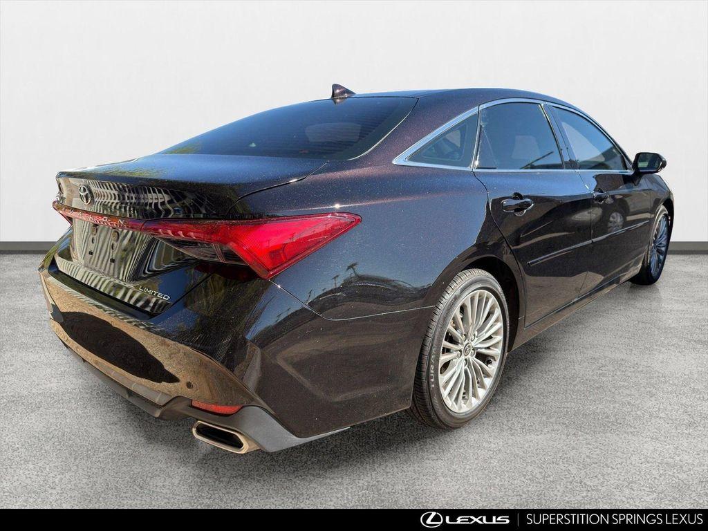 Toyota Avalon 2021