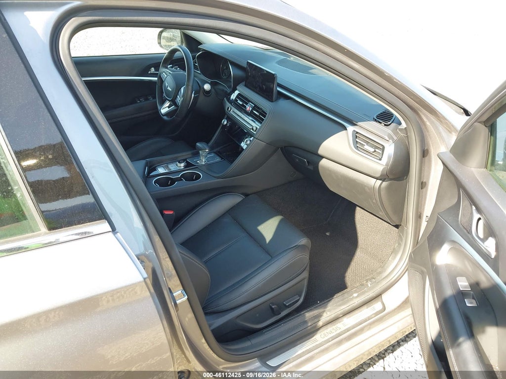 Genesis G70 2025