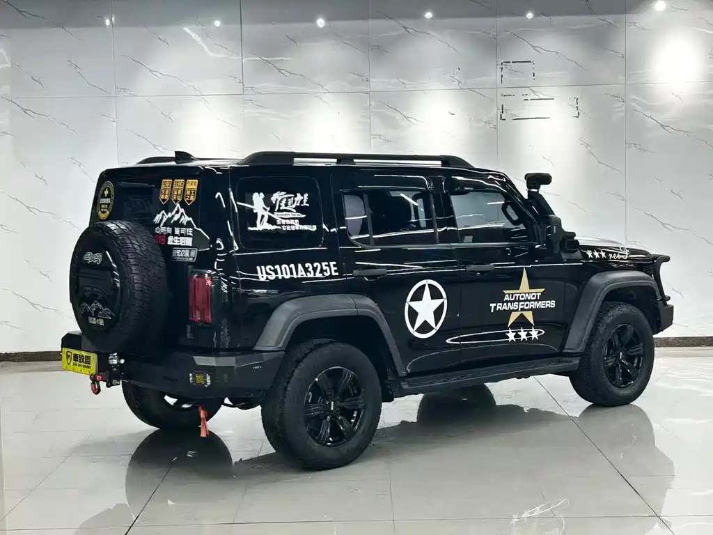 Tank 300 2021