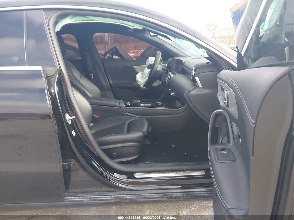 Mercedes-Benz CLA 2021