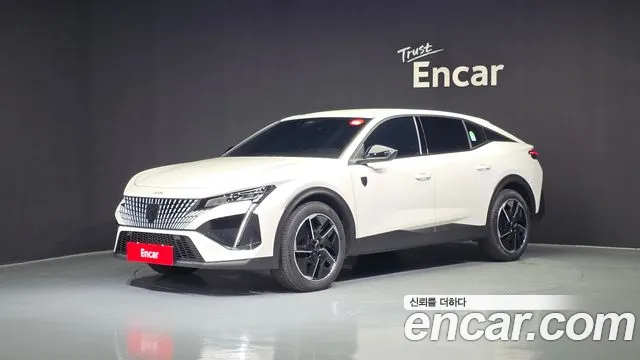 Peugeot 408 2023