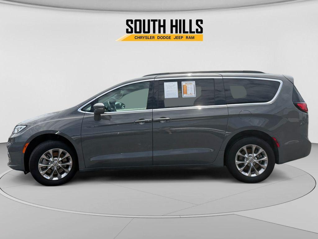 Chrysler Pacifica 2022