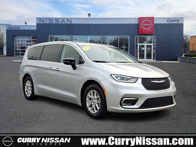 Chrysler Pacifica 2024