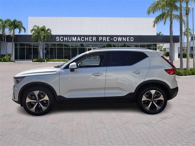 Volvo XC40 2023