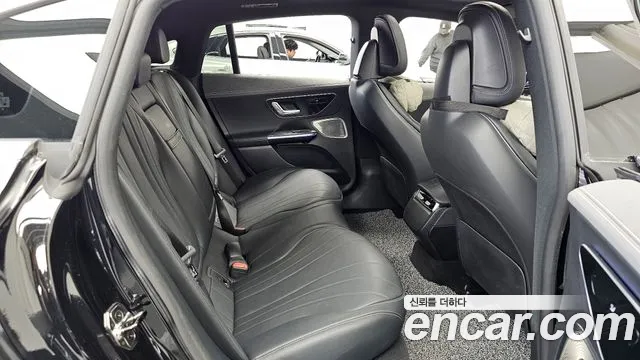 Mercedes-Benz EQE 2023