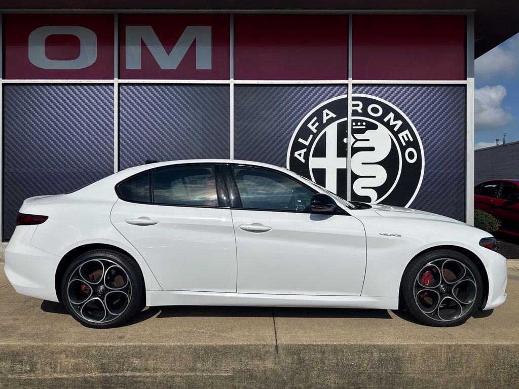 Alfa Romeo Giulia 2023