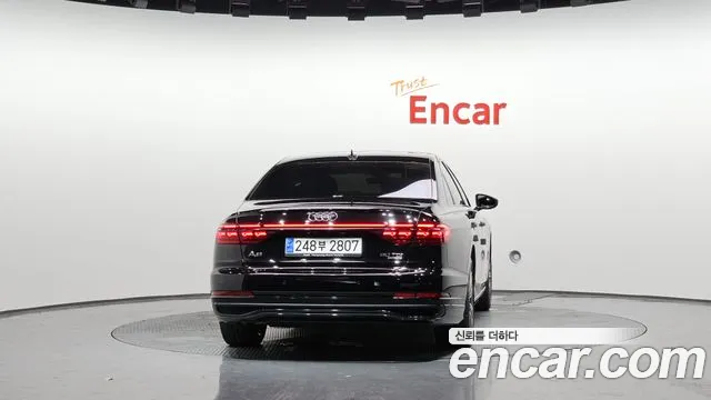 Audi A8 2023