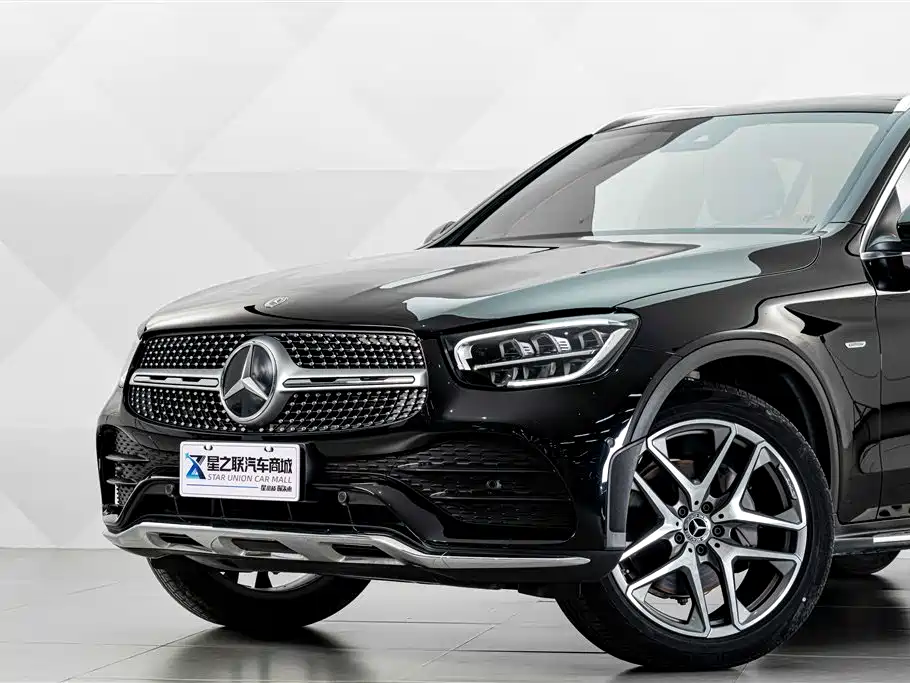 Mercedes-Benz GLC 2023