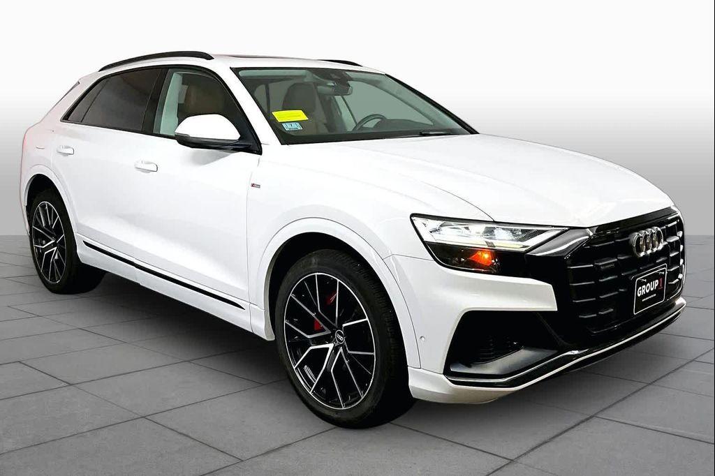 Audi Q8 2021