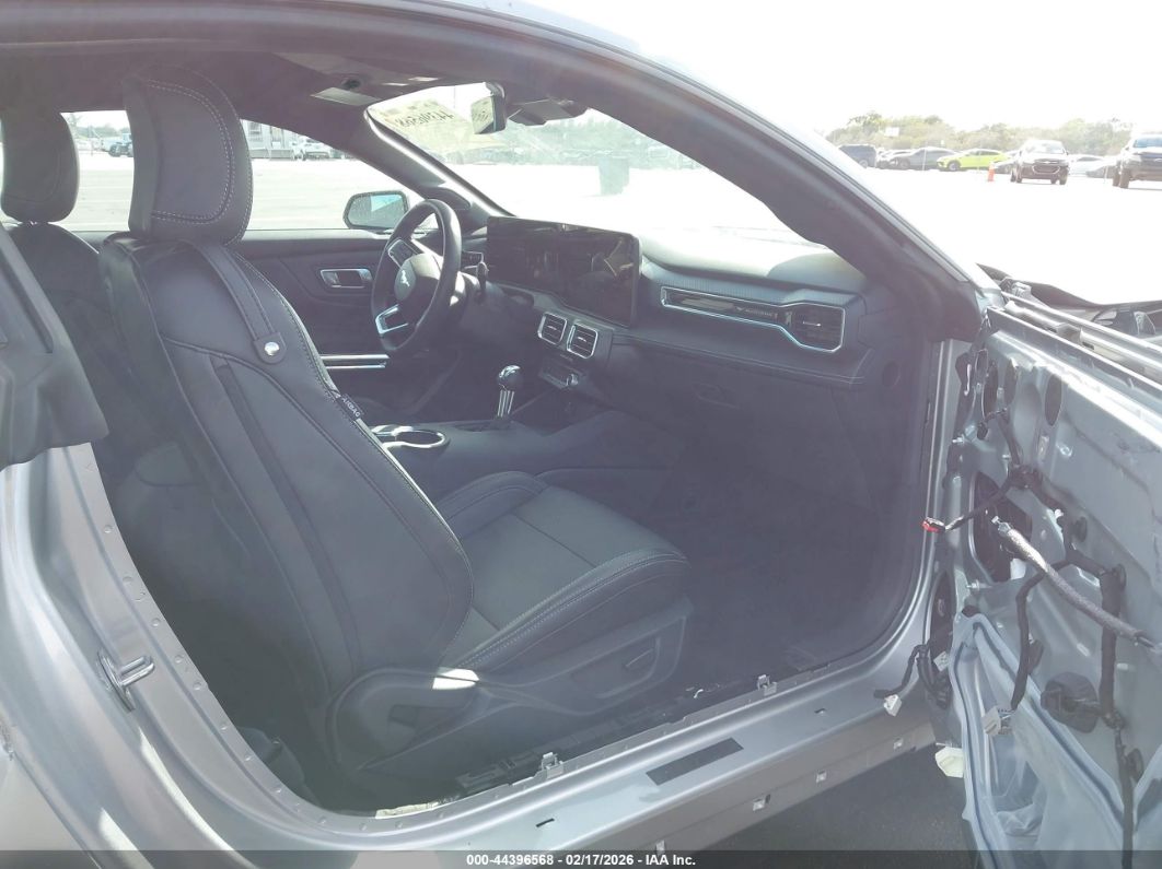 Ford Mustang 2025
