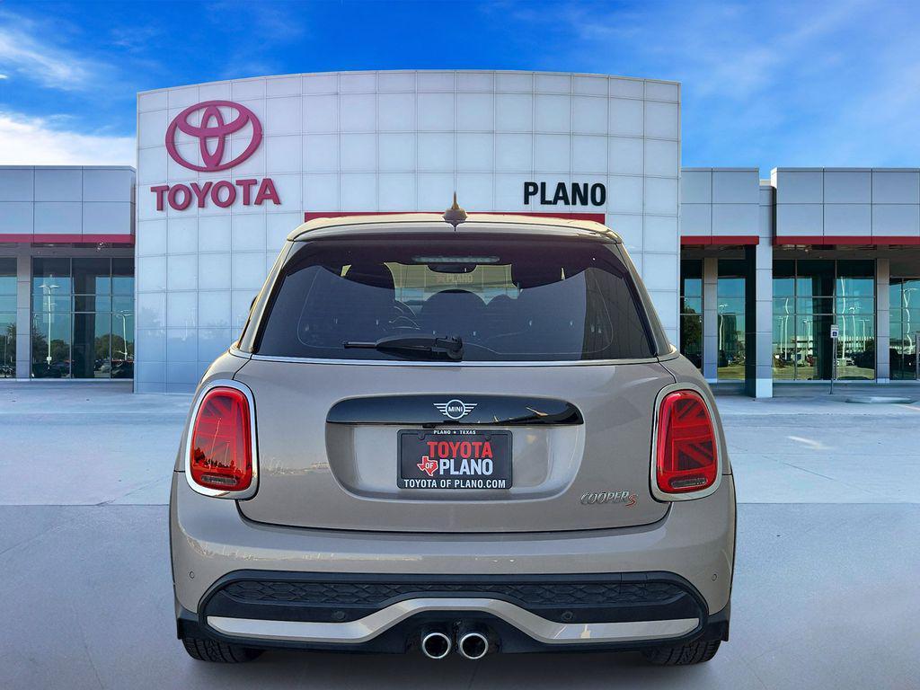 Mini Hardtop 2023