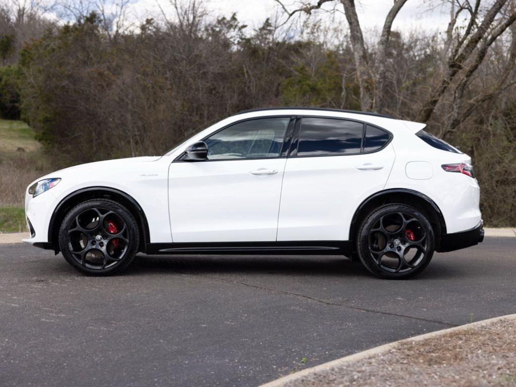 Alfa Romeo Stelvio 2024