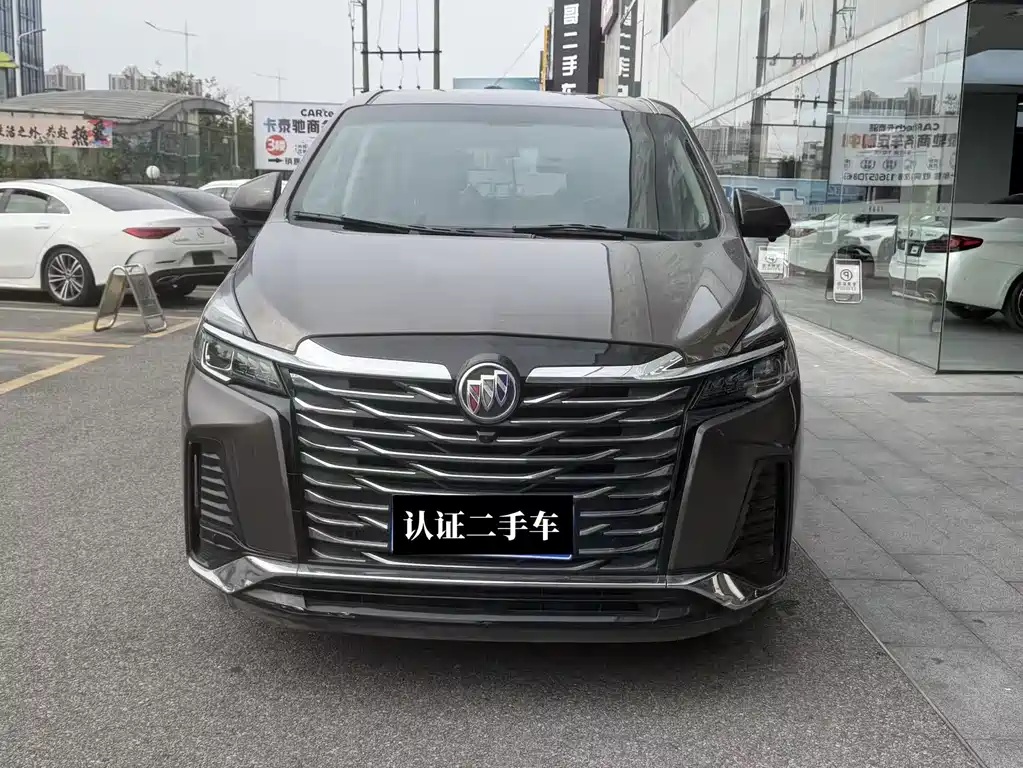 Buick GL8 2024