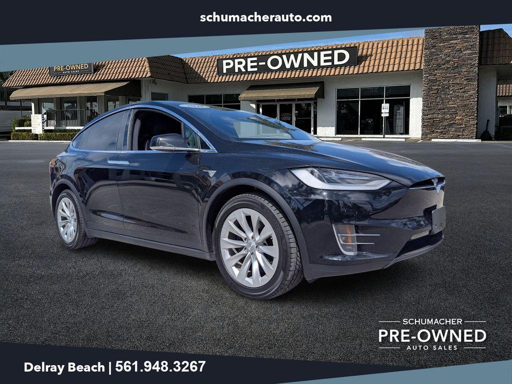 Tesla Model X 2021