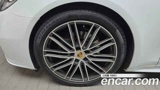 Porsche Panamera 2020