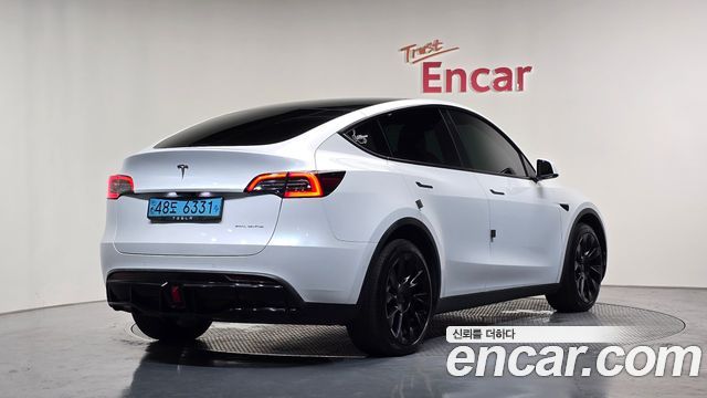 Tesla Model Y 2022