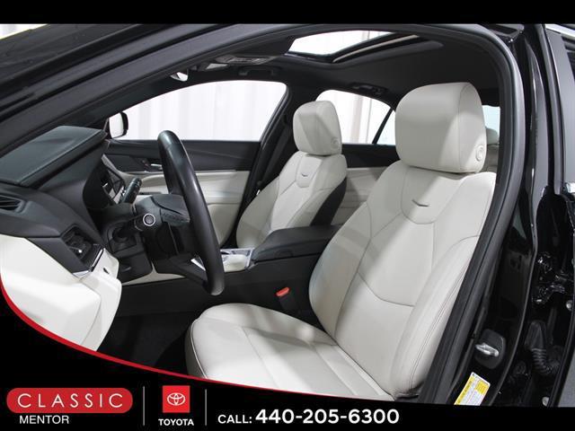 Cadillac CT4 2021