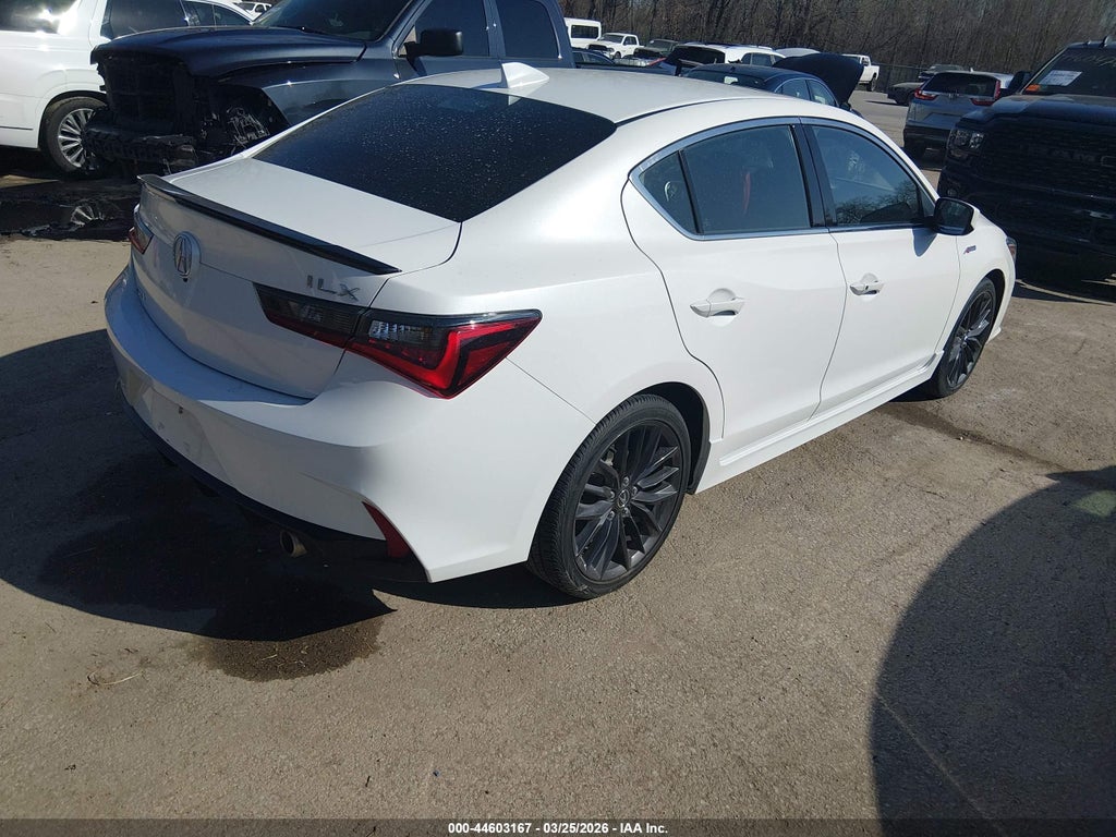 Acura ILX 2022