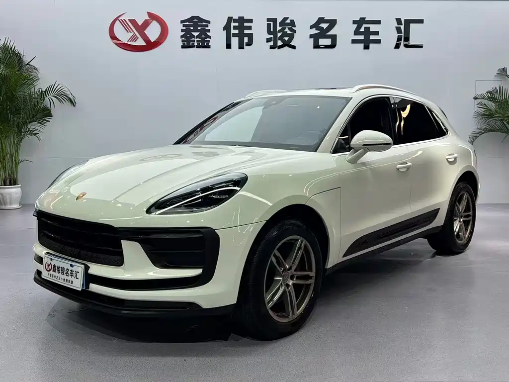 Porsche Macan 2023