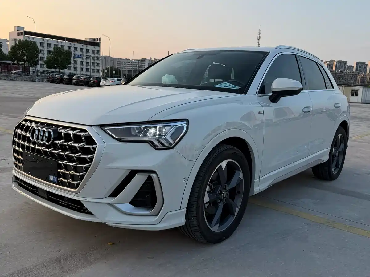 Audi Q3 2024