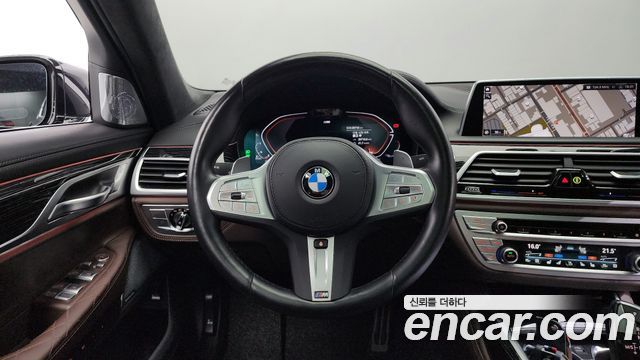 BMW 7 серии 2022