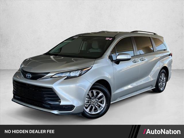 Toyota Sienna 2024