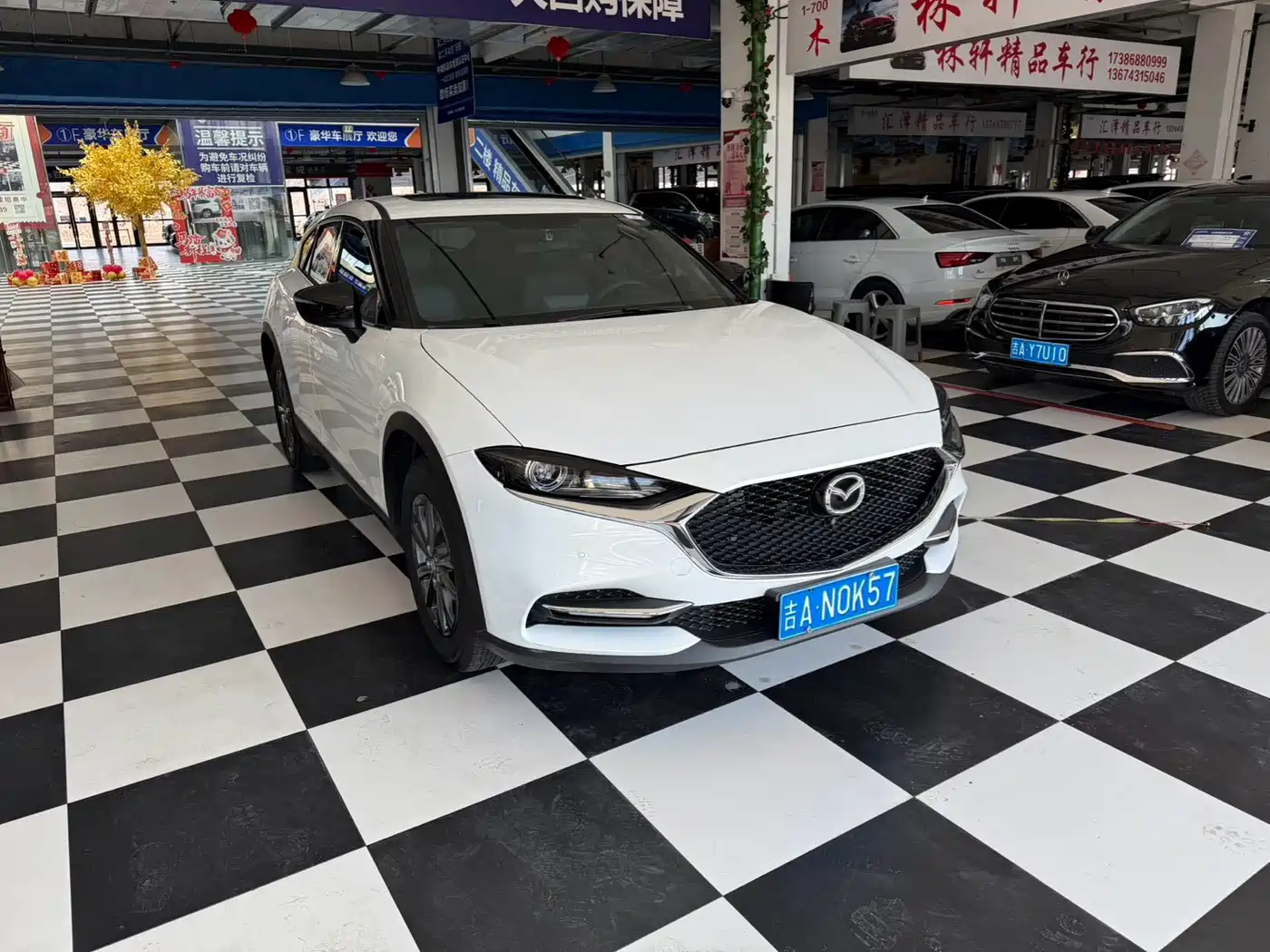 Mazda CX-4 2023