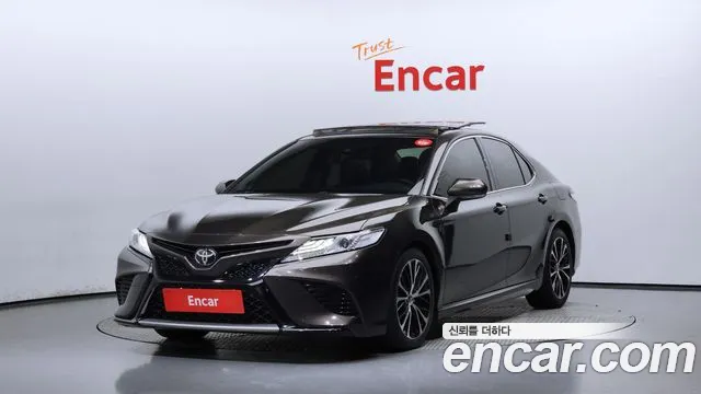 Toyota Camry 2020
