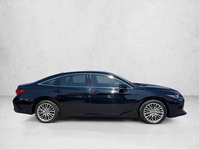 Toyota Avalon 2022