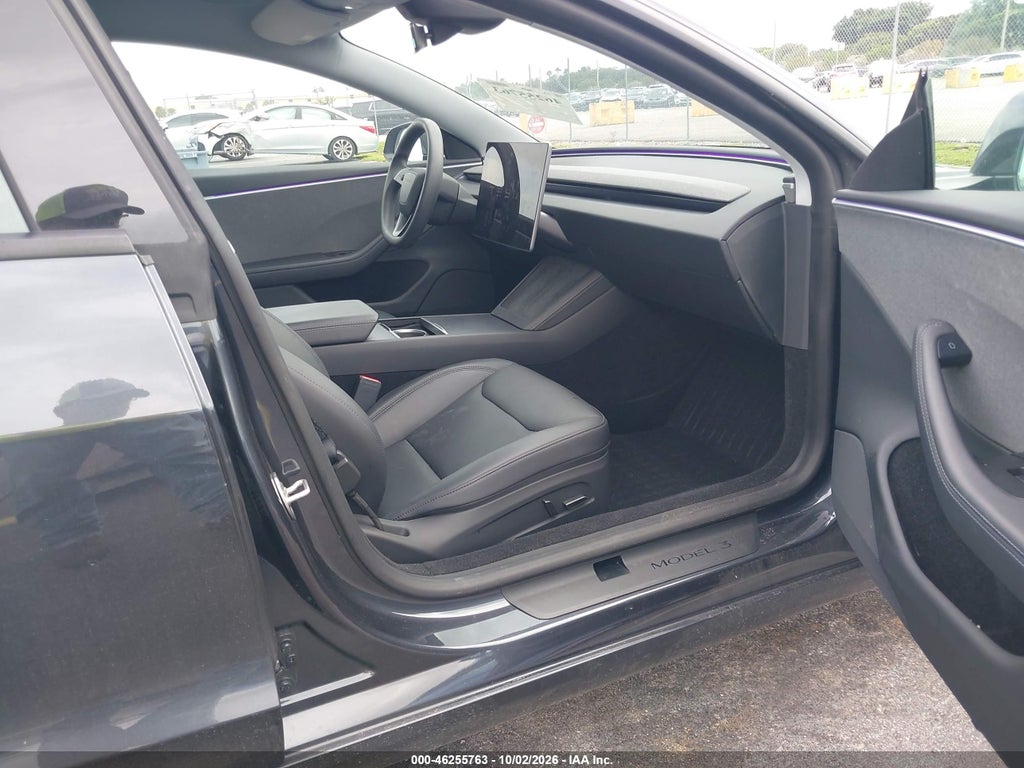 Tesla Model 3 2025