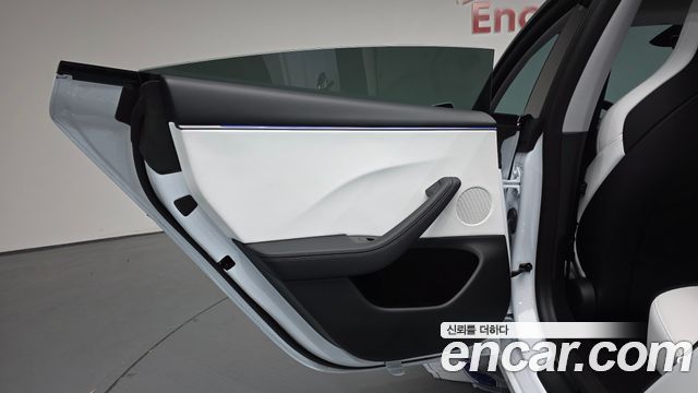 Tesla Model 3 2026
