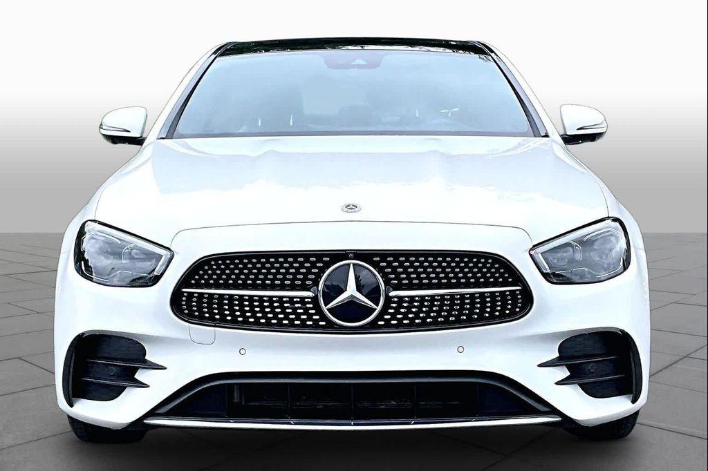 Mercedes-Benz E-Класс 2022