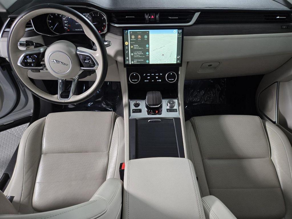 Jaguar F-Pace 2023