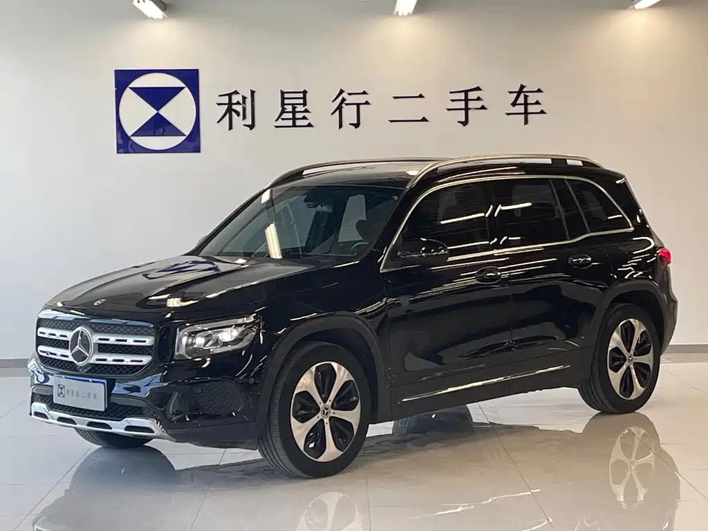 Mercedes-Benz GLB 2023