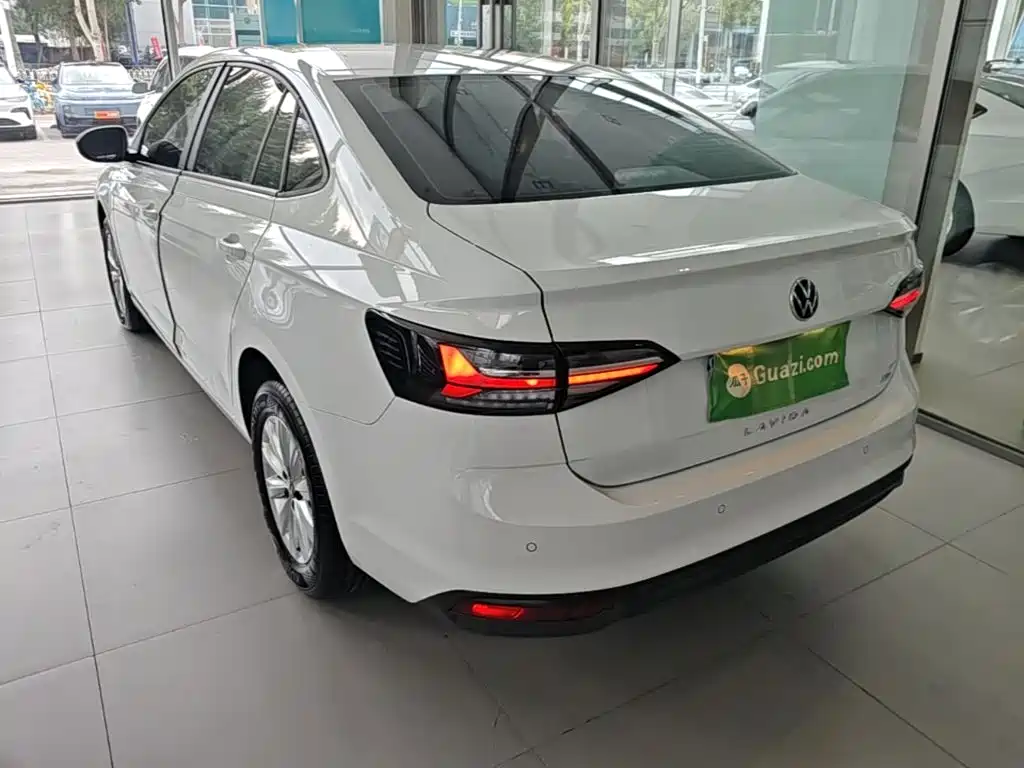 Volkswagen Lavida 2025