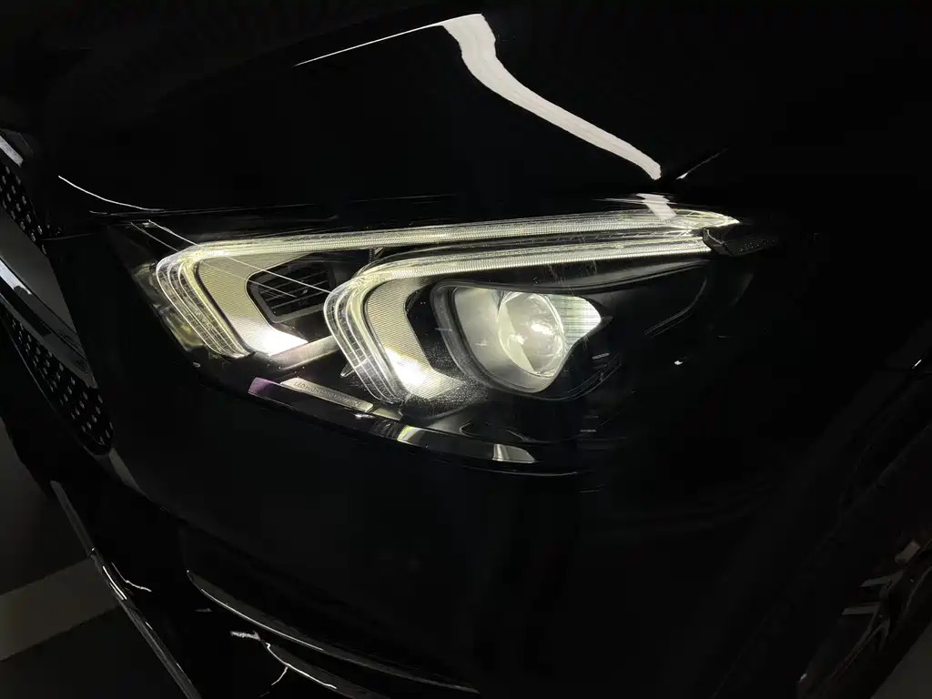 Mercedes-Benz GLE 2021