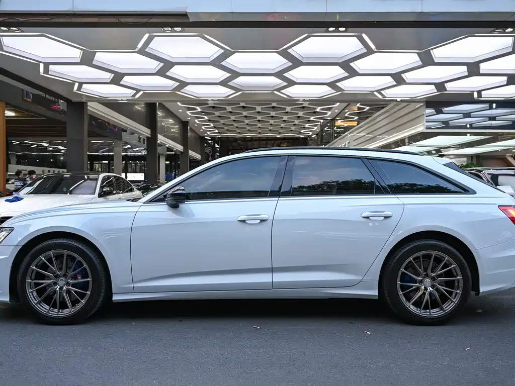 Audi A6 2021