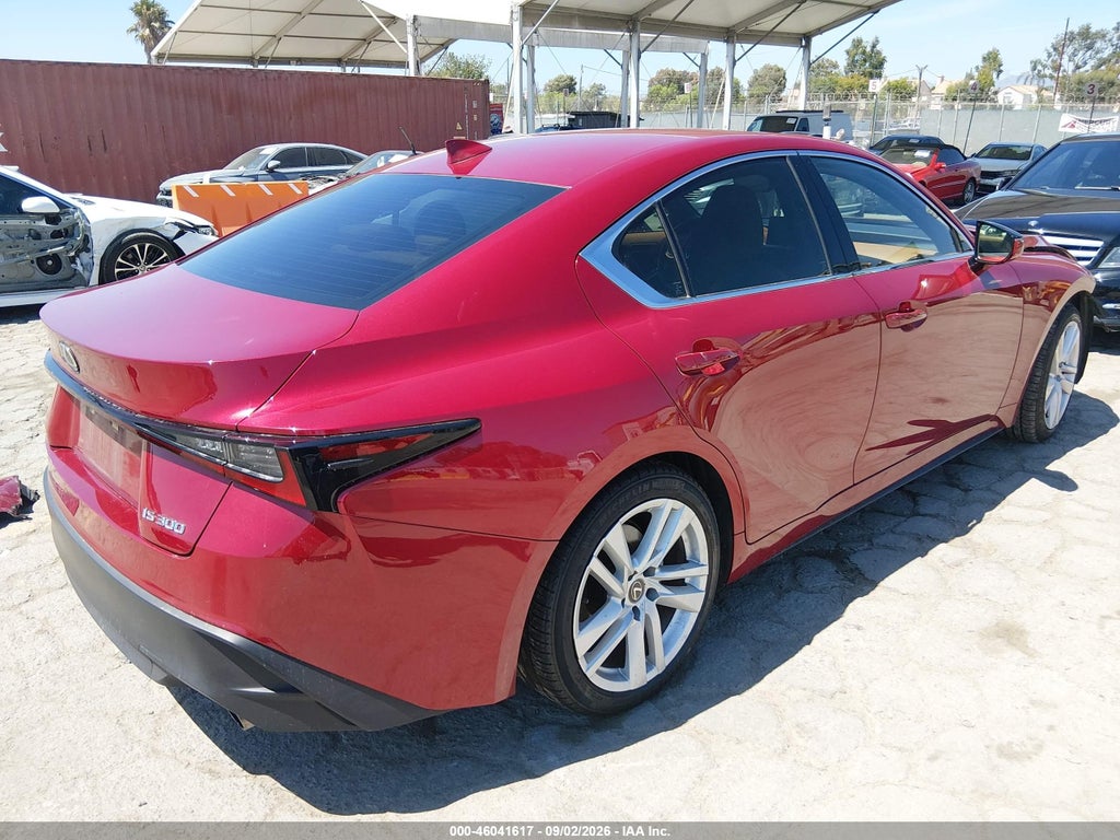 Lexus IS 300 2023