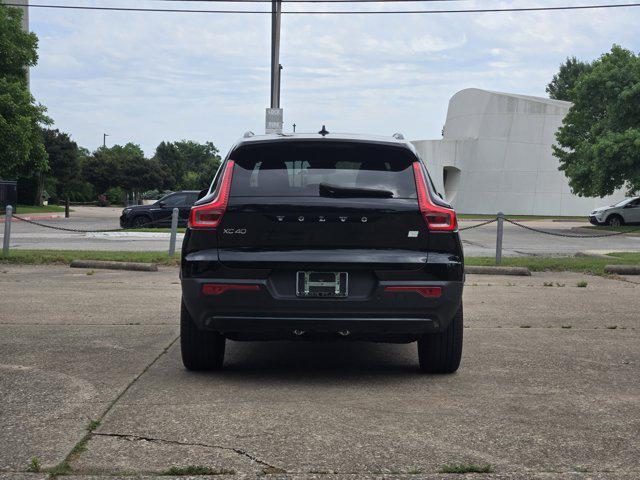 Volvo XC40 2023