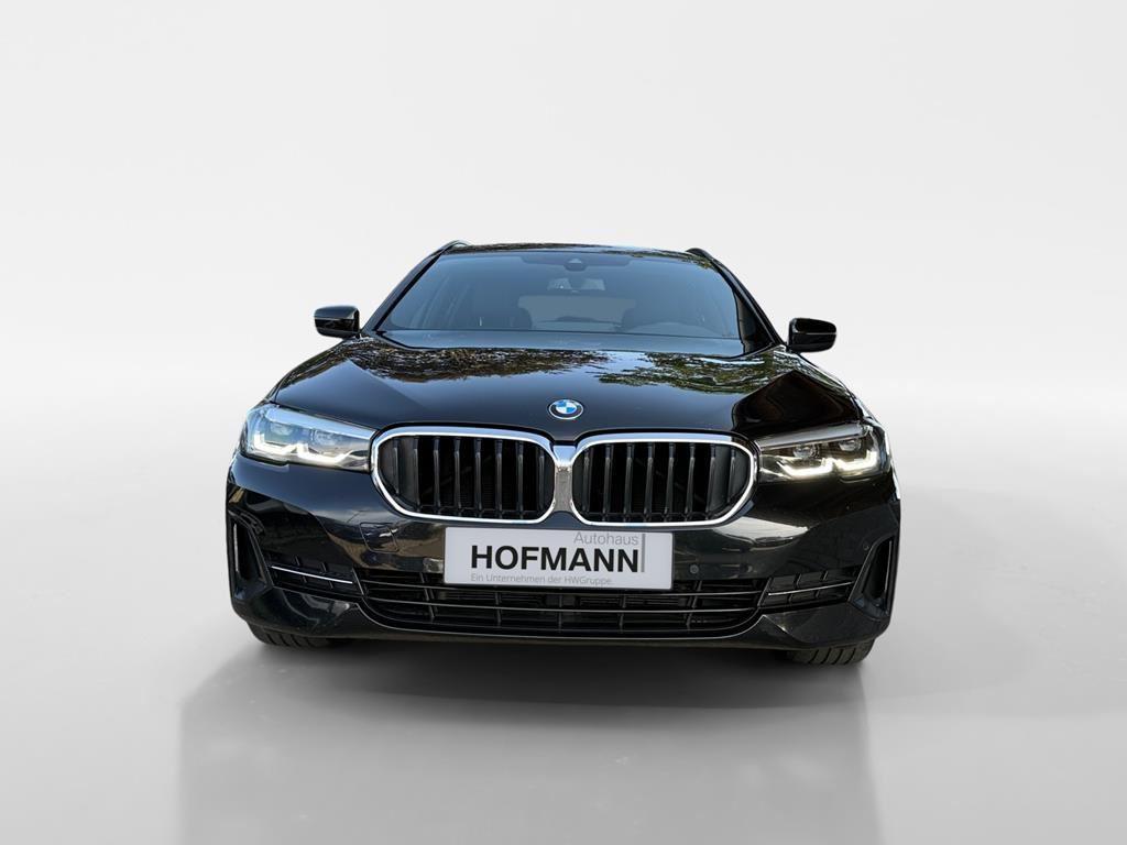 BMW 530 2023