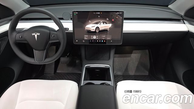 Tesla Model Y 2023