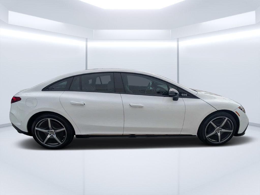 Mercedes-Benz EQE 2025