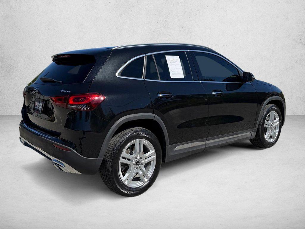 Mercedes-Benz GLA 250 2021