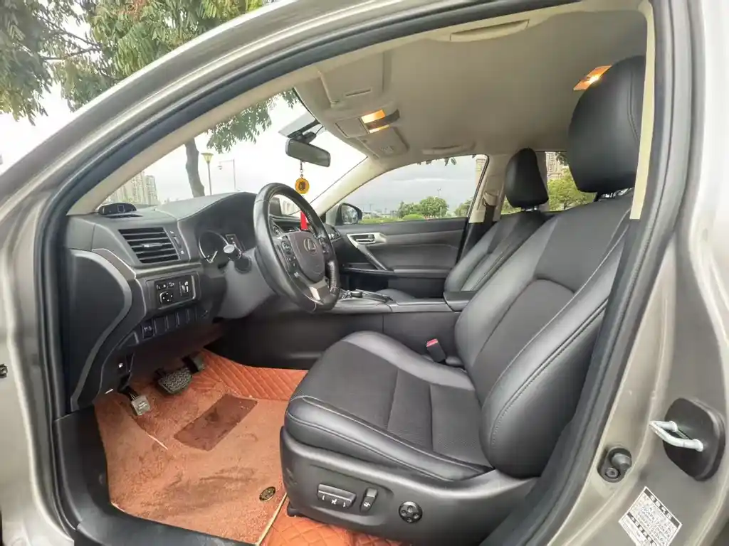 Lexus CT 2021
