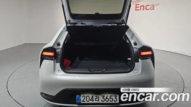 Toyota Prius 2025